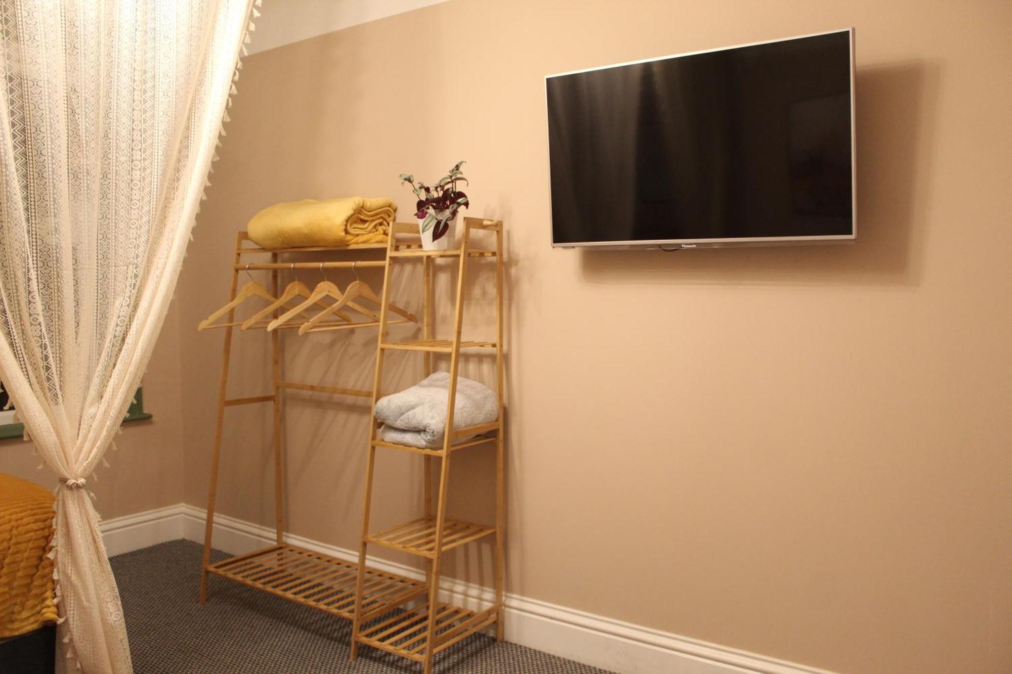 Peacehaven Retreat - 4 Minutes From The Beach! Pet Friendly! Weymouth Exteriér fotografie
